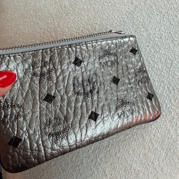 MCM Silver Key Pouch - Picture 5 of 5